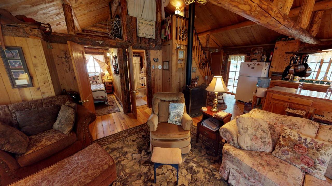 Cabin By The Creek With High Speed Wifi Red River Exterior photo